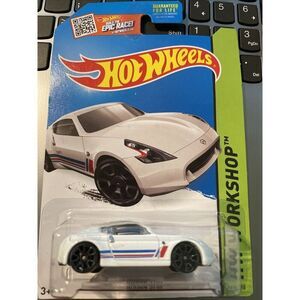 2015 Hot Wheels 248/250 Nissan 370Z HW Workshop Die Cast Car White New
